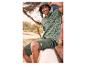 Polo à fleurs et shorts en coton vert olive pour homme.