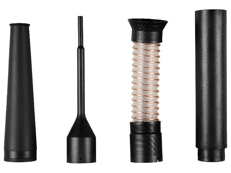 Accessoires d'aspirateur : tubes, embout plat et flexible.