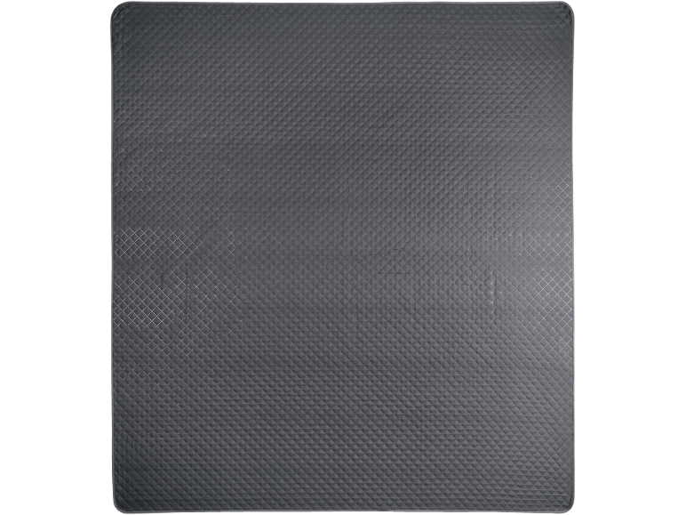Couverture matelassée gris foncé avec motif en losanges.