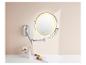 Miroir lumineux mural extensible avec cosmétiques et pinceaux.