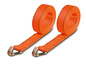 Deux sangles d'arrimage orange avec des crochets métalliques.