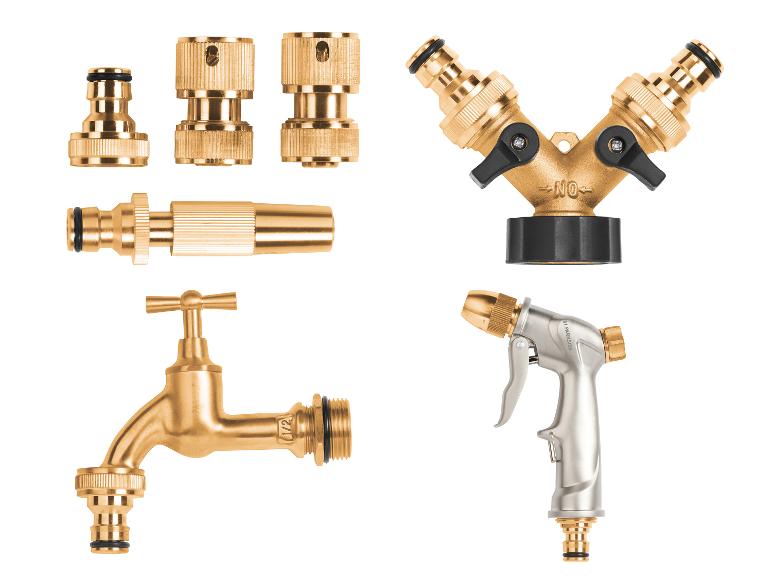 Robinet, raccords et pistolet d'arrosage en laiton pour le jardin.