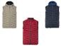 Trois gilets U.S. Polo Assn. en différentes couleurs.