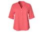 Chemise boutonnée corail à manches courtes.