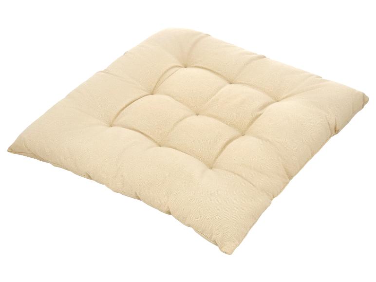 Coussin de chaise carré matelassé de couleur crème