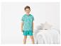 Pyjama enfant garçon : haut et short turquoise à motifs feuilles tropicales.