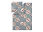 Parure de lit fleurie avec des pivoines roses sur fond gris-bleu.