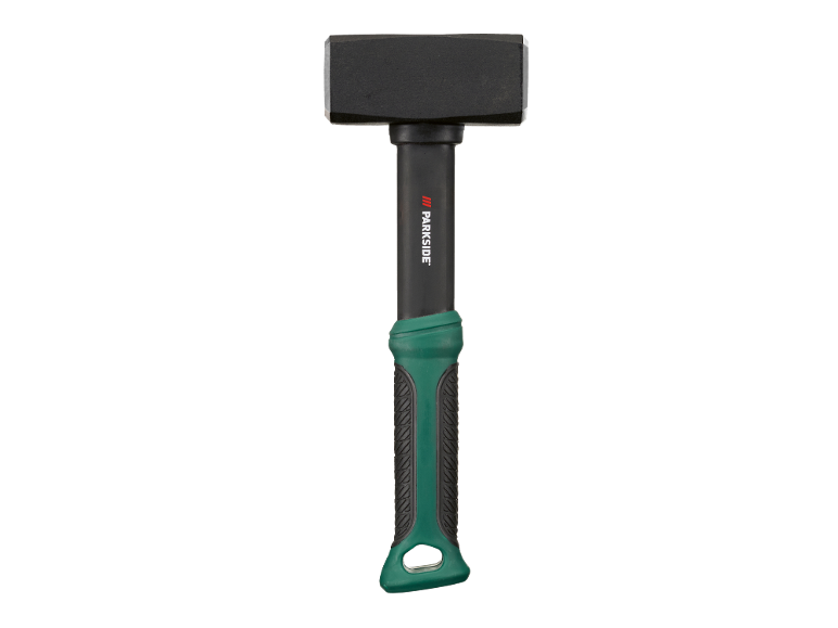 Marteau avec tête noire et manche vert