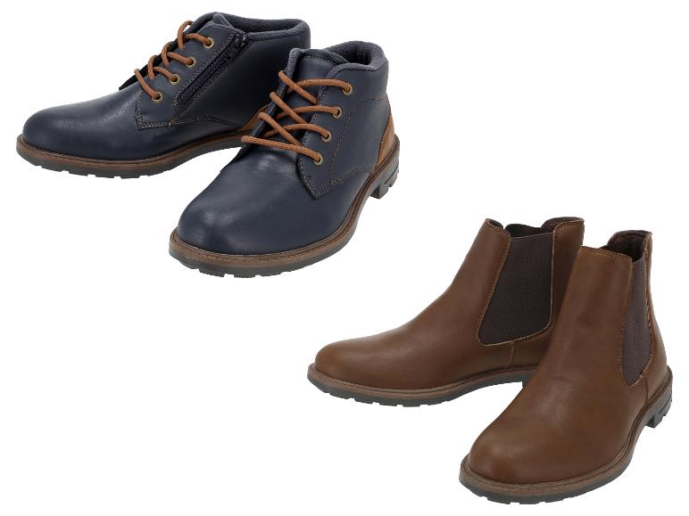 Deux paires de bottines pour hommes : des lacets bleu foncé et des bottines chelsea marron.