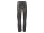 Un jean gris foncé pour homme.