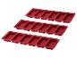 Trois moules en silicone rouges pour faire des barres de chocolat ou des savons.