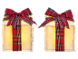 Deux boîtes cadeaux lumineuses avec ruban écossais pour décoration de Noël.