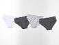 Trois culottes : blanc, gris et anthracite.