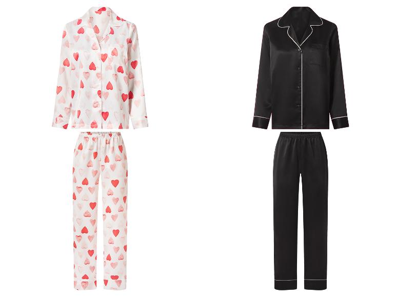 Deux ensembles de pyjama : un blanc à cœurs rouges et un noir avec passepoil blanc.