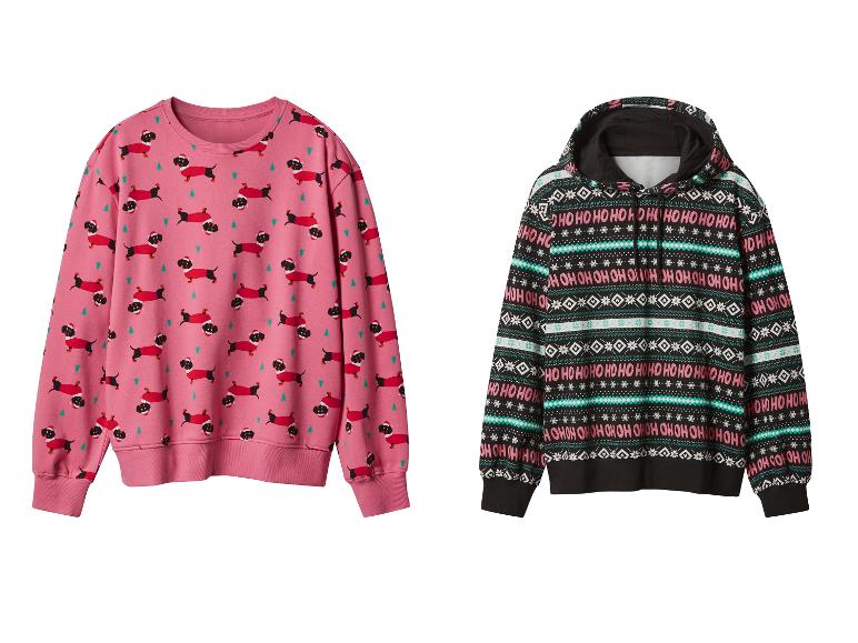 Deux pulls festifs : un rose avec des teckels en bonnets de Père Noël et un sweat à capuche noir à motif fair isle.