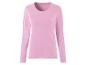 Un t-shirt rose à manches longues et col rond.