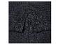 Détails d'un tissu noir texturé, montrant une poche.