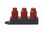 Trois tournevis isolés rouges dans un support, tailles 6 mm, 7 mm et 8 mm.