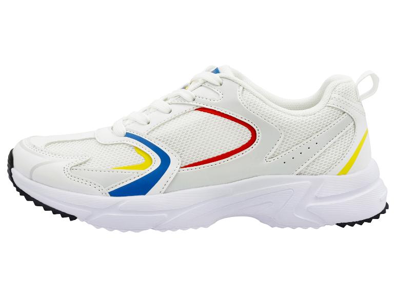 Chaussures de sport blanches avec des accents colorés, vues de côté.