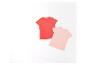 Deux t-shirts, corail et rose pâle.