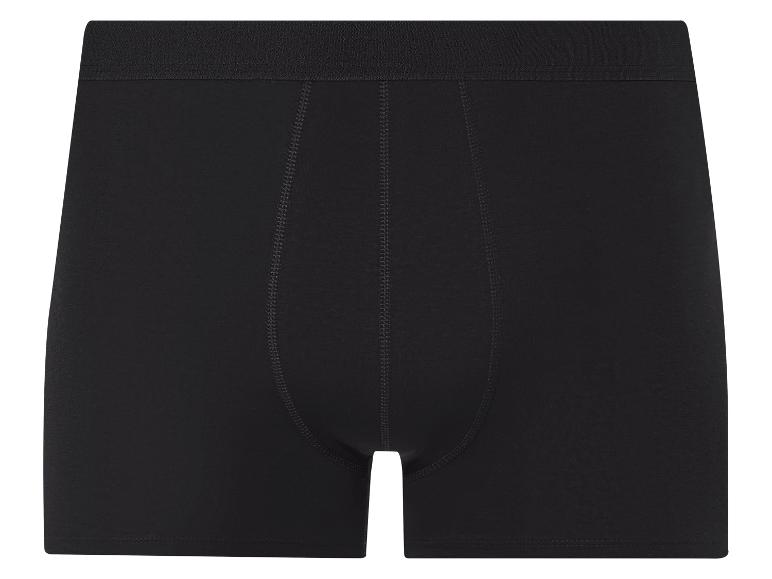 Boxers noirs classiques.