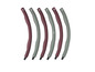 Six cerceaux de fitness Crivit en rouge foncé et gris.