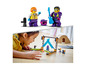Minifigurines LEGO avec une scène et des accessoires