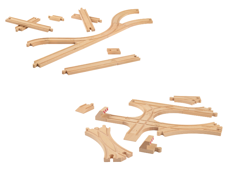 Ensemble de rails de train en bois avec diverses sections et aiguillages.
