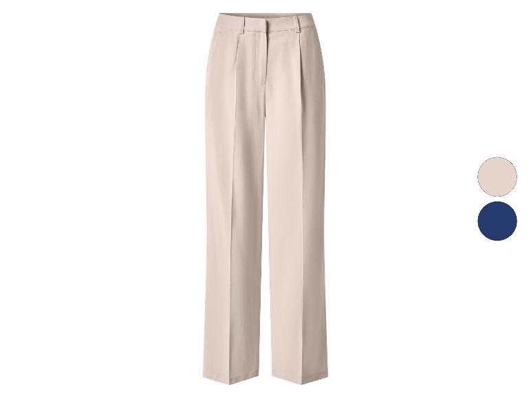 Pantalon plissé beige pour femme avec options de couleur.