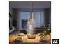 Suspension LED à trois lampes BRILONER au-dessus d'une table à manger. [image générée par l'IA]