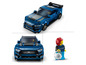 LEGO Ford Mustang Dark Horse avec figurine.