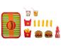 Ensemble de nourriture rapide en jouet avec deux hamburgers, des frites, du ketchup et des boissons.