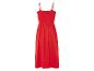 Robe rouge estivale, style décontracté.