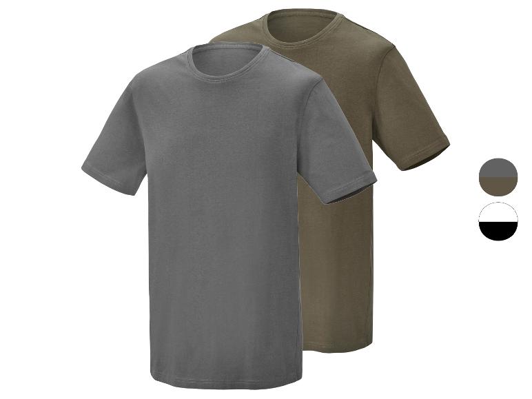Deux t-shirts unis, un gris et un vert olive.