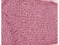 Gros plan d'une couverture ou d'une serviette en polaire rose douce.