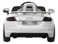 Une voiture pour enfant Audi TT RS blanche avec le logo Just Play.
