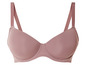 Un soutien-gorge rose avec des bretelles larges.