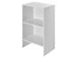 Étagère blanche à trois niveaux pour le rangement.