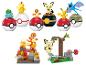 Ensemble de construction LEGO Pokémon avec des figurines de Pikachu, Bulbizarre et Salamèche.