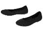 Une paire de ballerines noires en tissu tricoté.