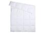Couette blanche avec oreiller, pliée en diagonale