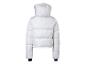 Doudoune blanche à capuche, vue de dos