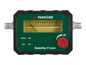 Un chercheur de satellite Parkside vert avec un compteur analogique.