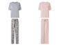 Deux ensembles de pyjamas pour femmes : un gris uni avec un pantalon à motifs cachemire, et un rose uni.