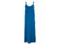 Robe longue bleue à bretelles fines, style estival.