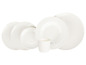 Assiettes plates blanches, une assiette à dessert et une tasse.