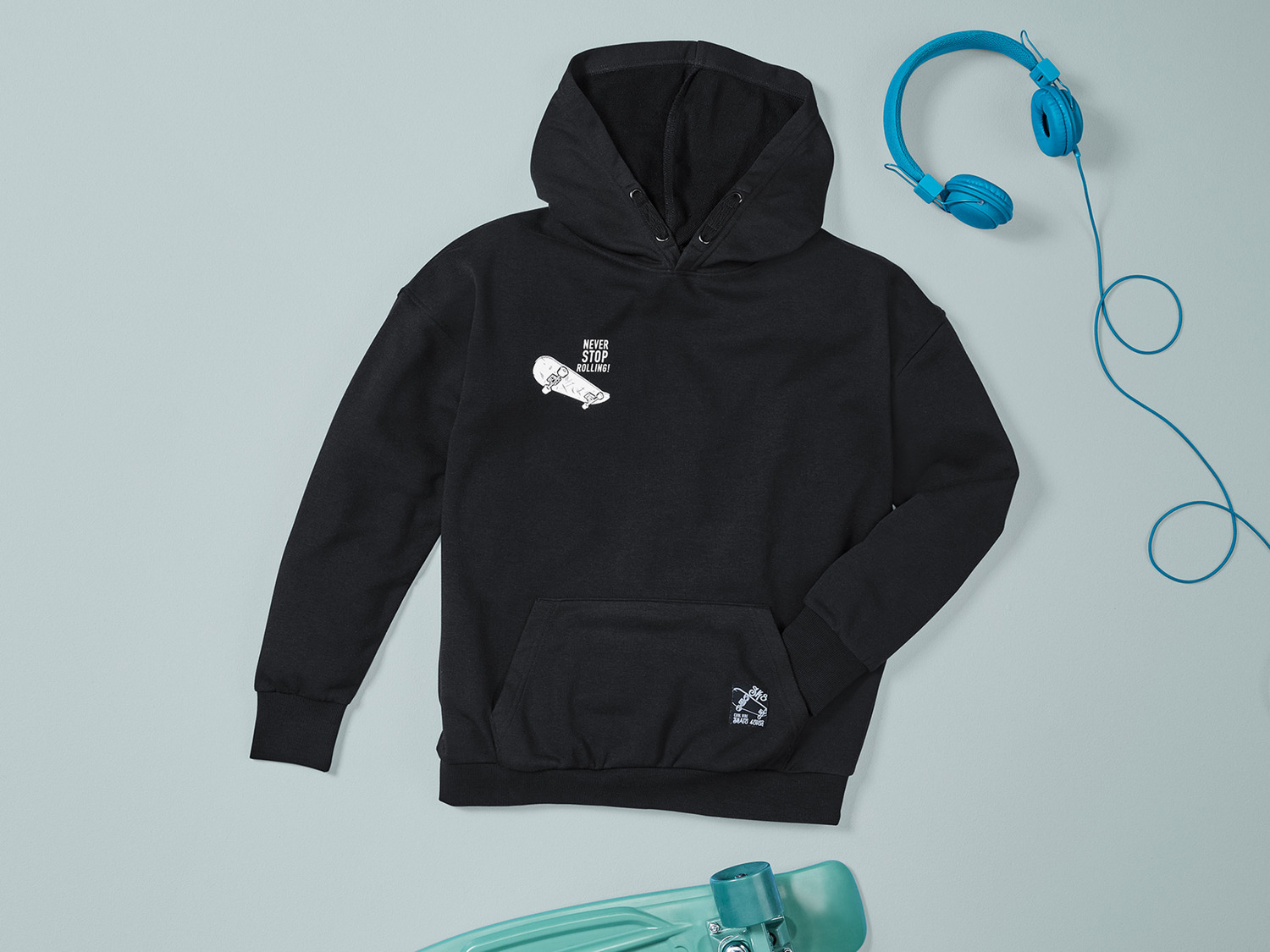 Sweat capuche homme d'occasion - Vêtements