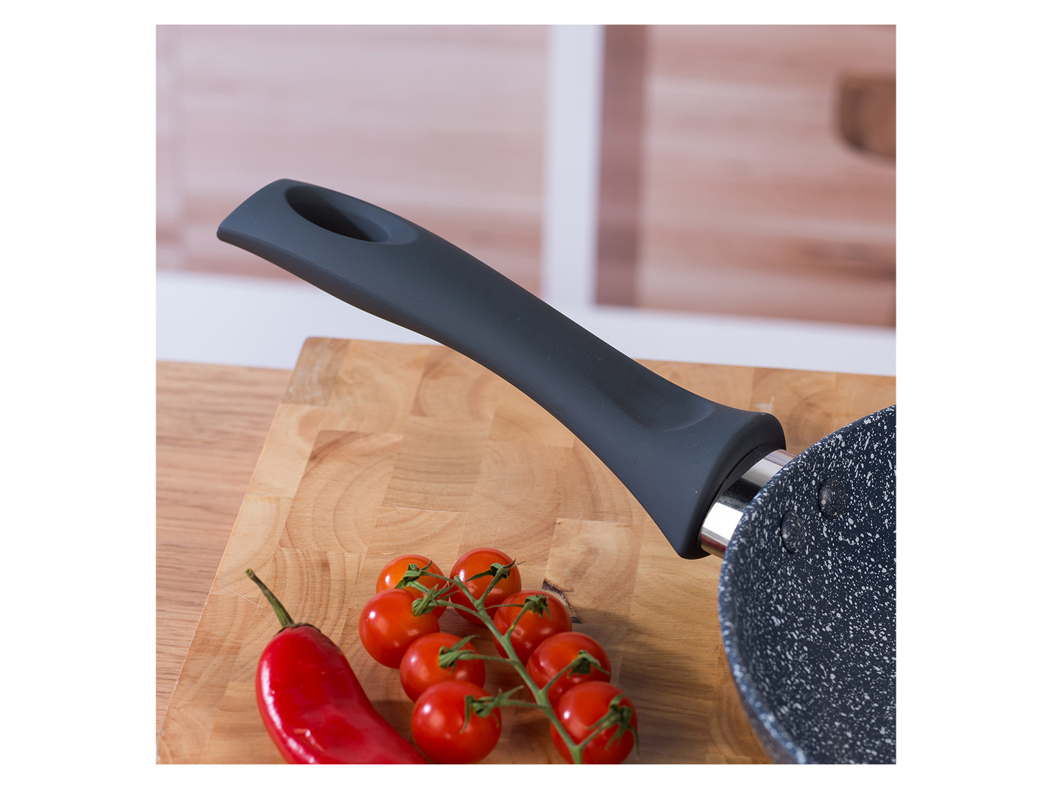 Russell Hobbs Wok casserole à manche sauteuse ou casserole Aluminium Nightfall Collection Marble poêle 30 cm - vue 7