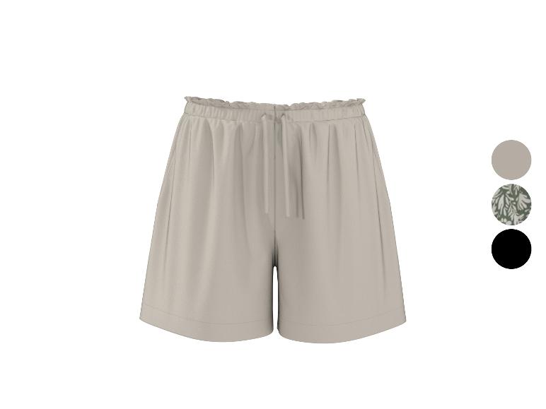 Shorts beiges avec taille froncée et cordon de serrage, disponibles en uni, à motifs et noir.