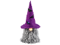 Nain d'Halloween avec chapeau violet, chauves-souris et barbe grise lumineuse.
